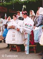 Podluží v písni a tanci